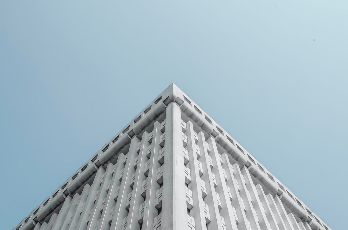 樊振东空砍2分,德甲主场爆冷!对手52岁主帅亲自上场,赛后秒变迷弟求合影!